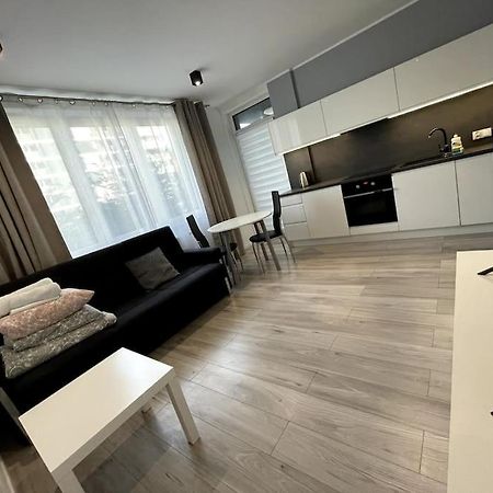 New Apartment - Near Sky Tower - 4 People - New Building - Lift Wrocław Exterior foto